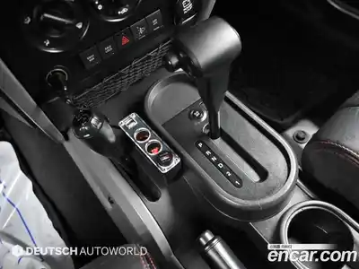 Jeep Wrangler 2009 2.8 автомат (гидро), миниатюра 9