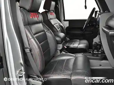 Jeep Wrangler 2009 2.8 автомат (гидро), миниатюра 10