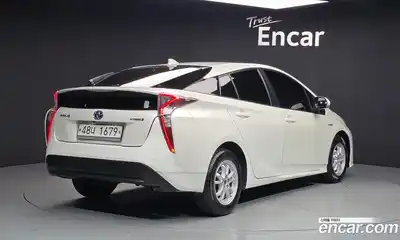 Toyota Prius 2018 1.8 автомат (гидро), миниатюра 2 Toyota Prius 2018 1.8 автомат (гидро), миниатюра 2