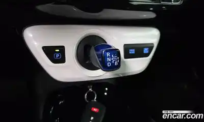 Toyota Prius 2018 1.8 автомат (гидро), миниатюра 9 Toyota Prius 2018 1.8 автомат (гидро), миниатюра 9