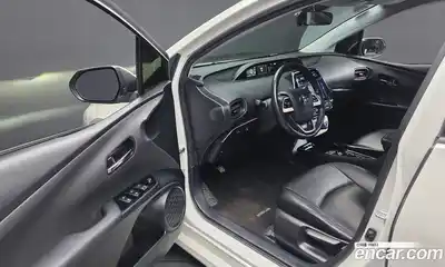 Toyota Prius 2018 1.8 автомат (гидро), миниатюра 10 Toyota Prius 2018 1.8 автомат (гидро), миниатюра 10