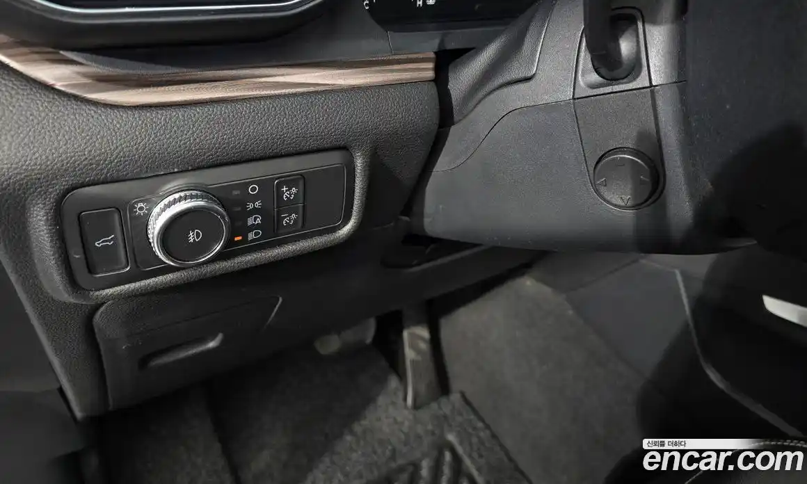 Ford Explorer 2021 2.3 автомат (гидро), фото 26