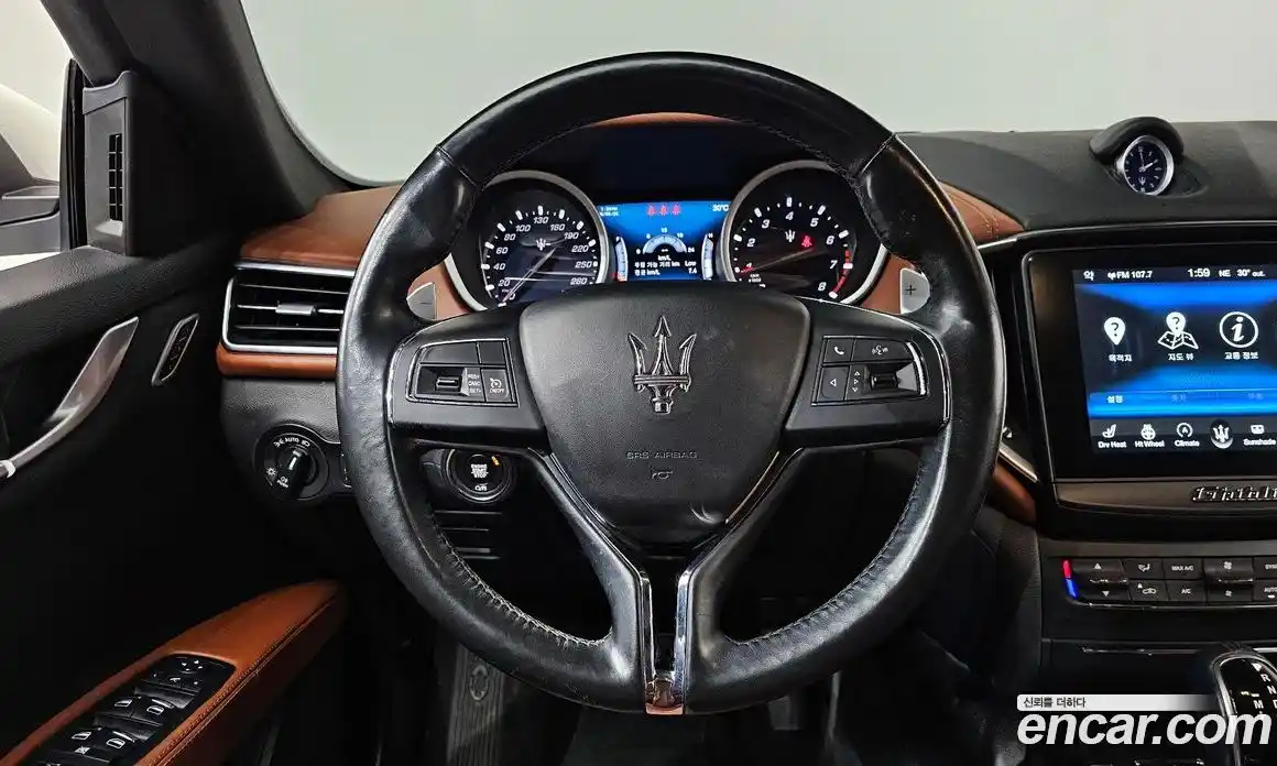 Maserati Ghibli 2018 3.0 автомат (гидро), фото 18 Maserati Ghibli 2018 3.0 автомат (гидро), фото 18