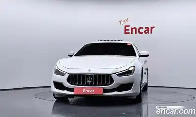 Maserati Ghibli 2018 3.0 автомат (гидро), миниатюра 3 Maserati Ghibli 2018 3.0 автомат (гидро), миниатюра 3