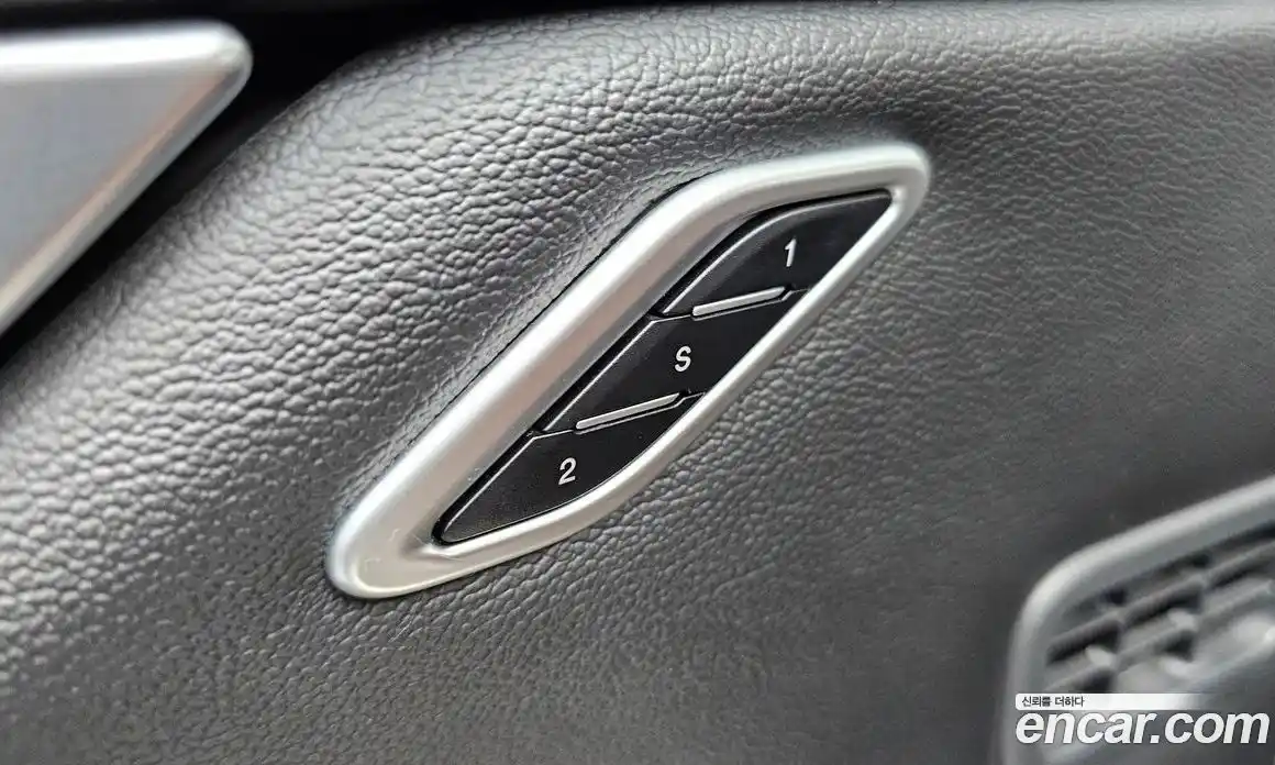 Maserati Ghibli 2018 3.0 автомат (гидро), фото 36 Maserati Ghibli 2018 3.0 автомат (гидро), фото 36