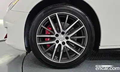 Maserati Ghibli 2018 3.0 автомат (гидро), миниатюра 5 Maserati Ghibli 2018 3.0 автомат (гидро), миниатюра 5