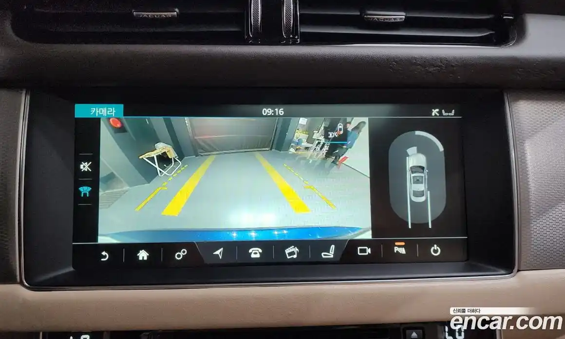 Jaguar XF 2016 2.0 автомат (гидро), фото 15 Jaguar XF 2016 2.0 автомат (гидро), фото 15