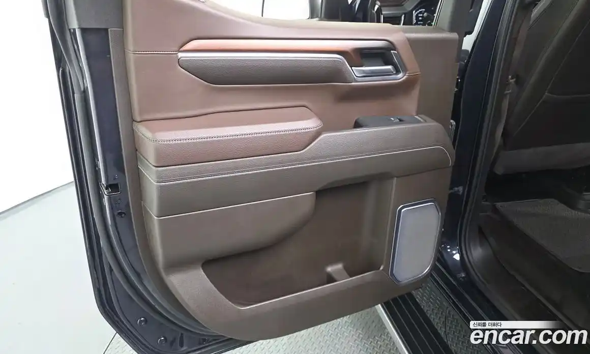 GMC Sierra 2024 6.2 автомат (гидро), фото 15