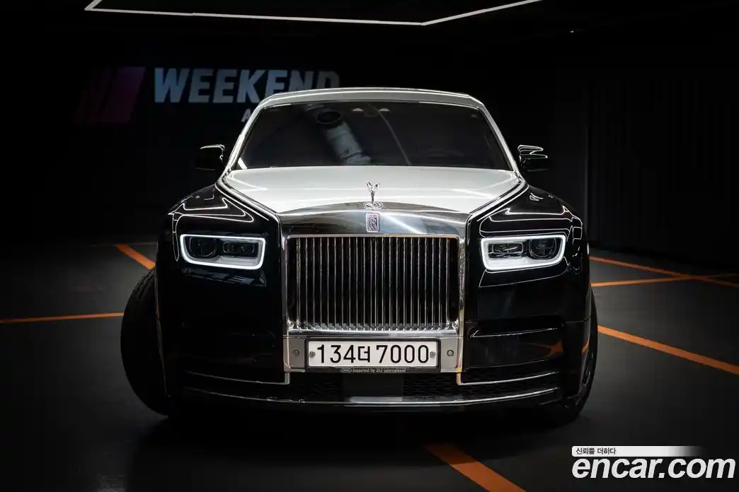 Rolls-Royce Phantom 2018 6.7 автомат (гидро), фото 3 Rolls-Royce Phantom 2018 6.7 автомат (гидро), фото 3