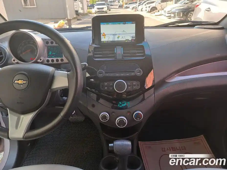 Chevrolet Spark 2012 1.0 автомат (гидро), фото 7