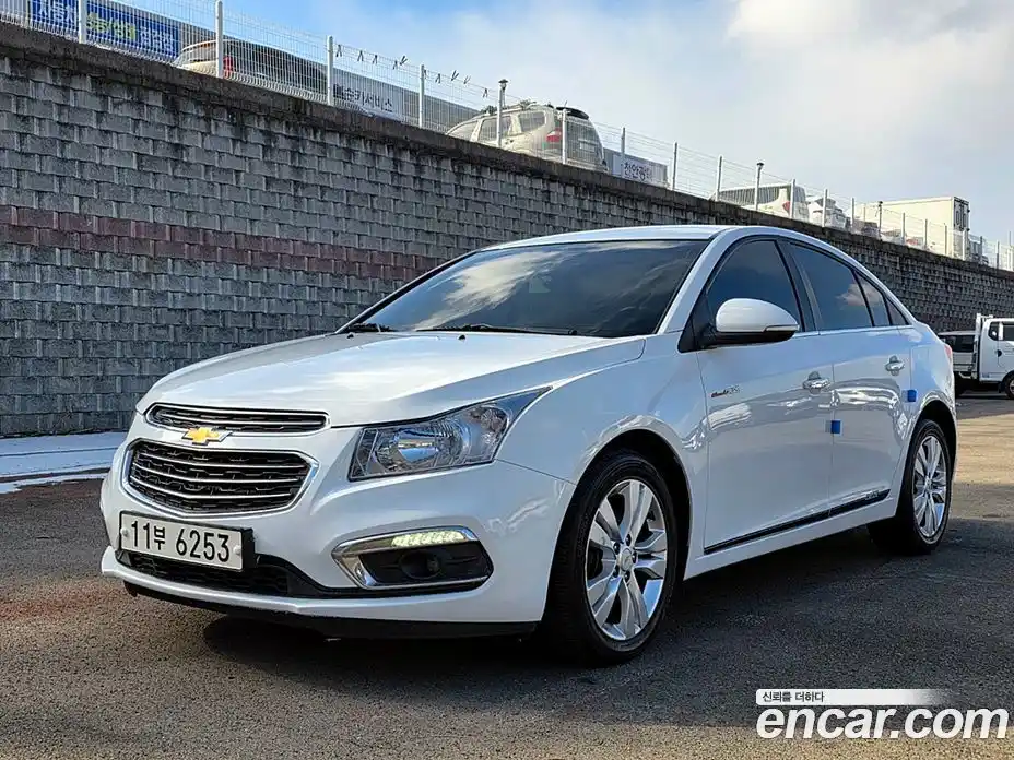 Chevrolet Cruze 2015 2.0 автомат (гидро), фото 1