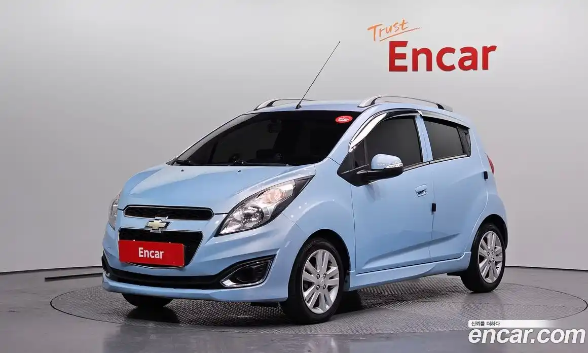 Chevrolet Spark 2014 1.0 автомат (гидро), фото 1