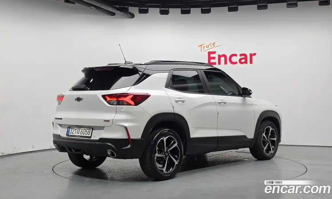 Chevrolet TrailBlazer 2021 1.3 автомат (гидро), фото 2