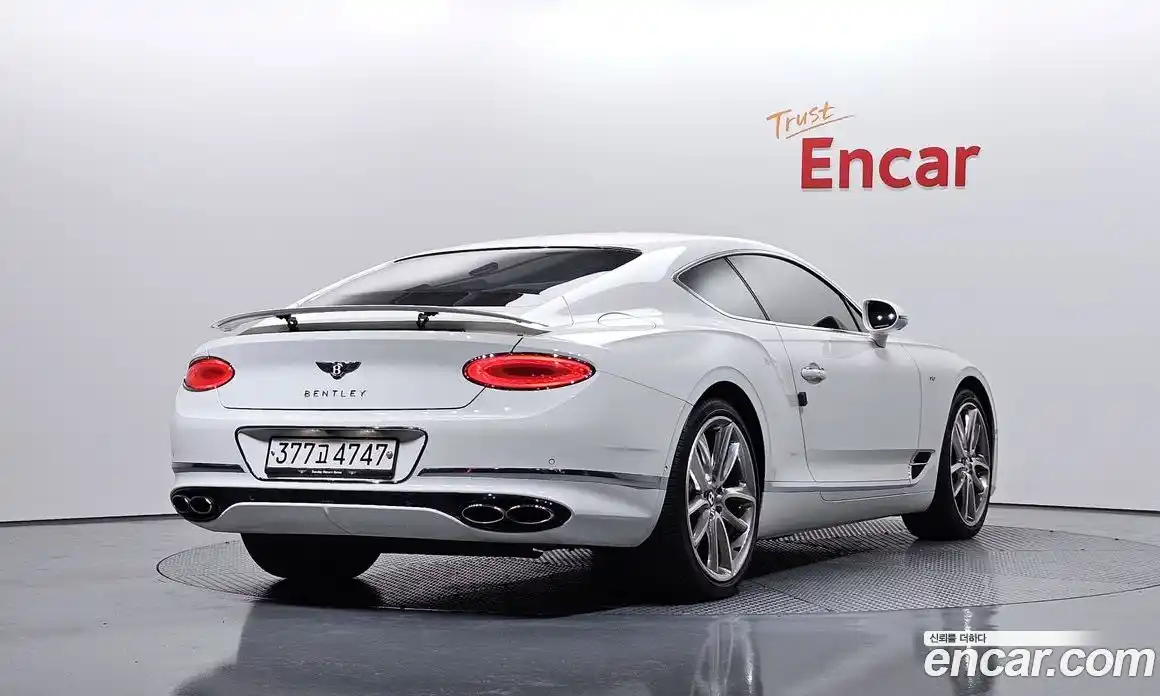 Bentley Continental 2020 4.0 автомат (гидро), фото 2 Bentley Continental 2020 4.0 автомат (гидро), фото 2