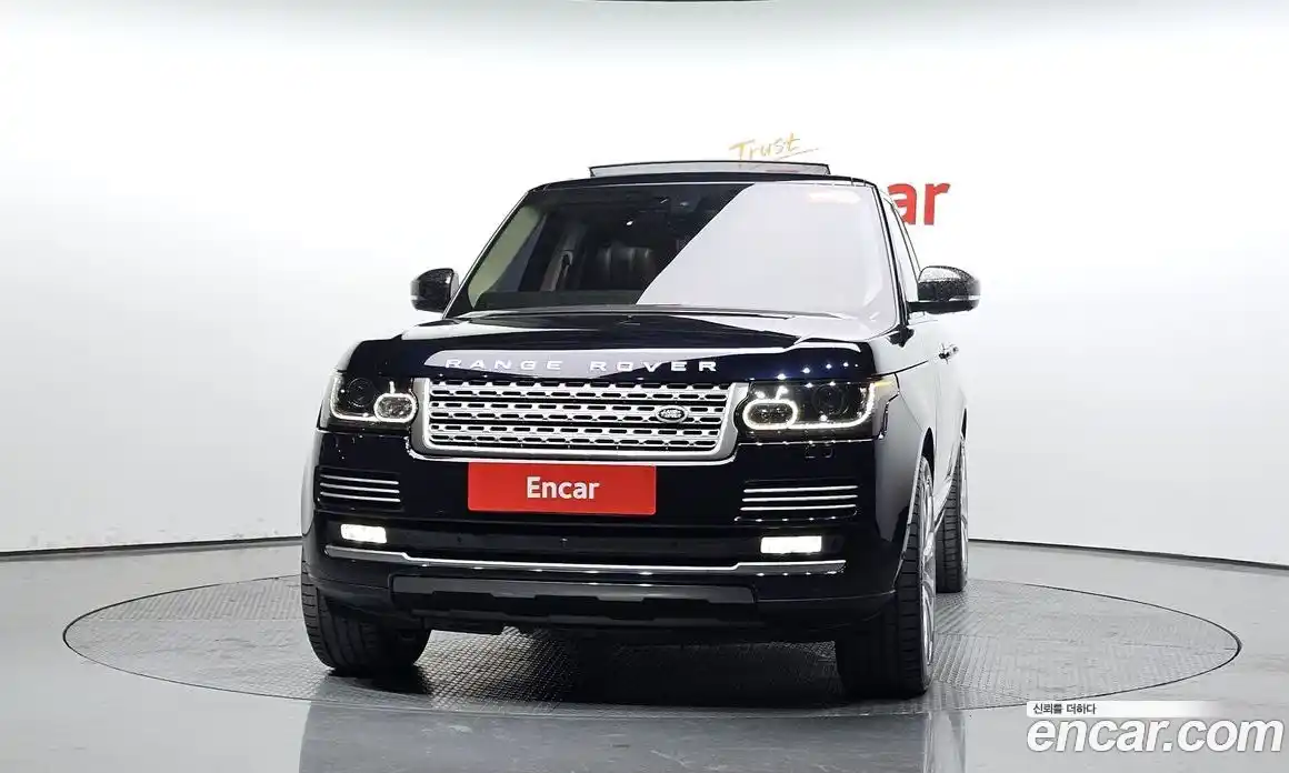 Land Rover Range Rover 2015 4.4 автомат (гидро), фото 2