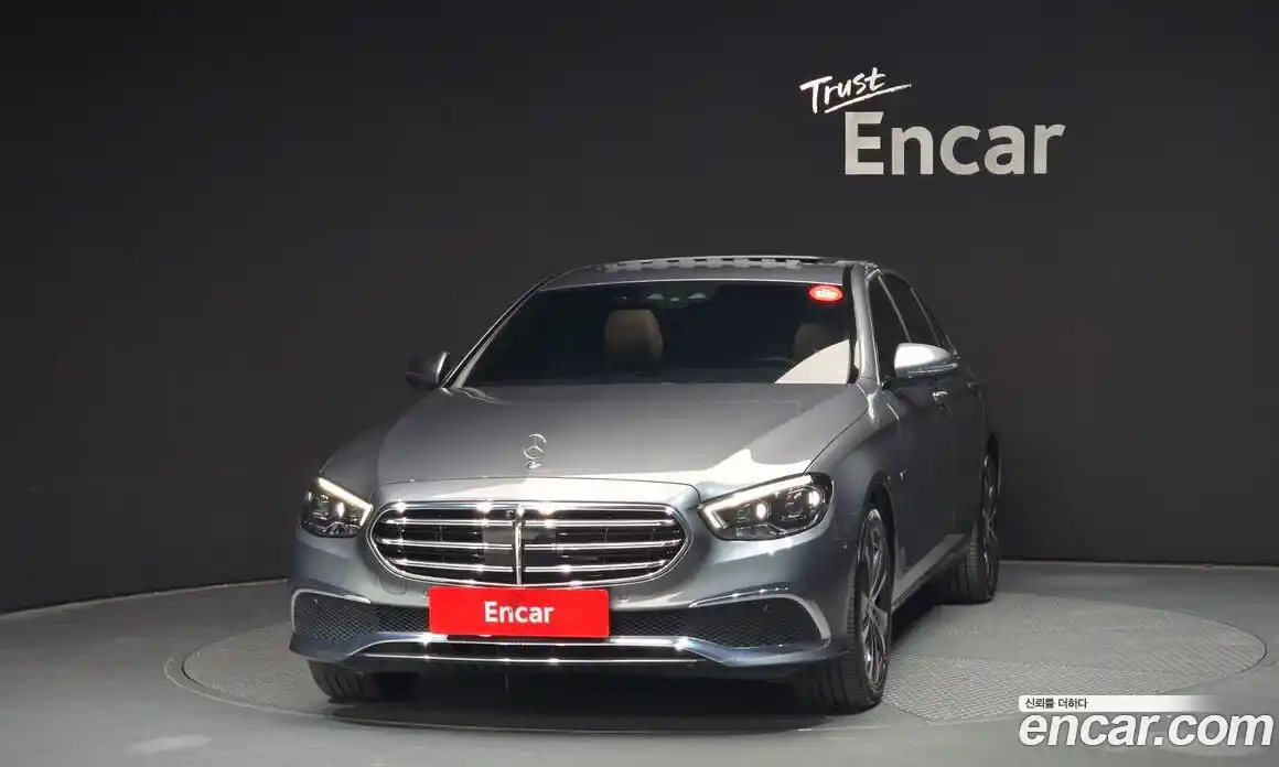 Mercedes-Benz E-Class 2021 2.0 автомат (гидро), фото 3
