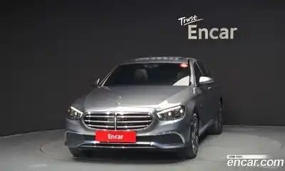Mercedes-Benz E-Class 2021 2.0 автомат (гидро), миниатюра 3