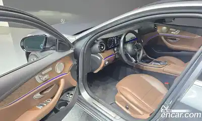 Mercedes-Benz E-Class 2021 2.0 автомат (гидро), миниатюра 10