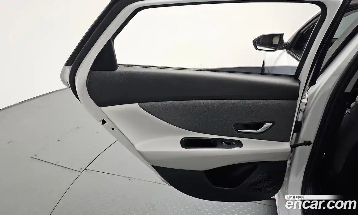 Hyundai Avante 2020 1.6 автомат (гидро), фото 14