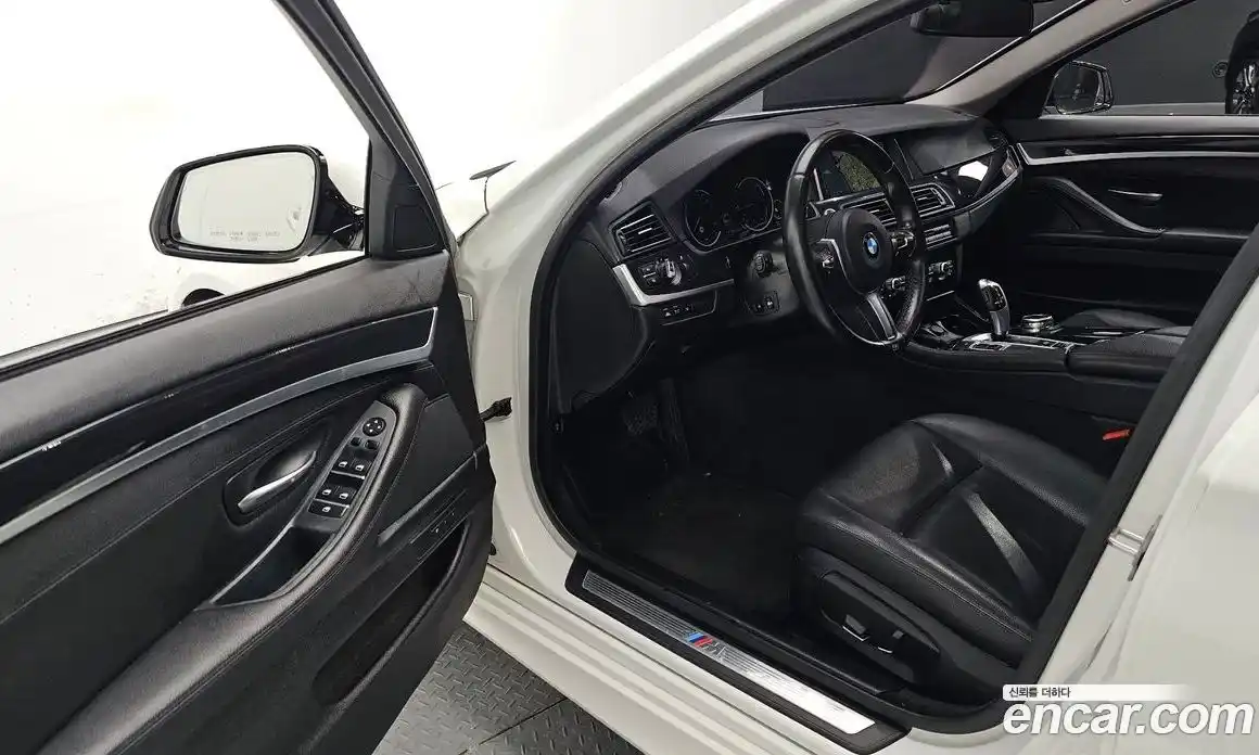 BMW 5 серия 2016 2.0 автомат (гидро), фото 11