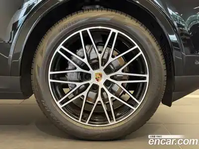 Porsche Cayenne 2023 3.0 автомат (гидро), миниатюра 6
