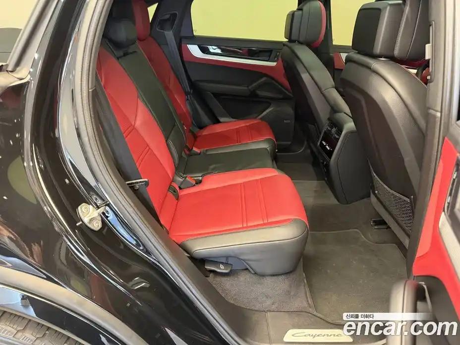 Porsche Cayenne 2023 3.0 автомат (гидро), фото 10