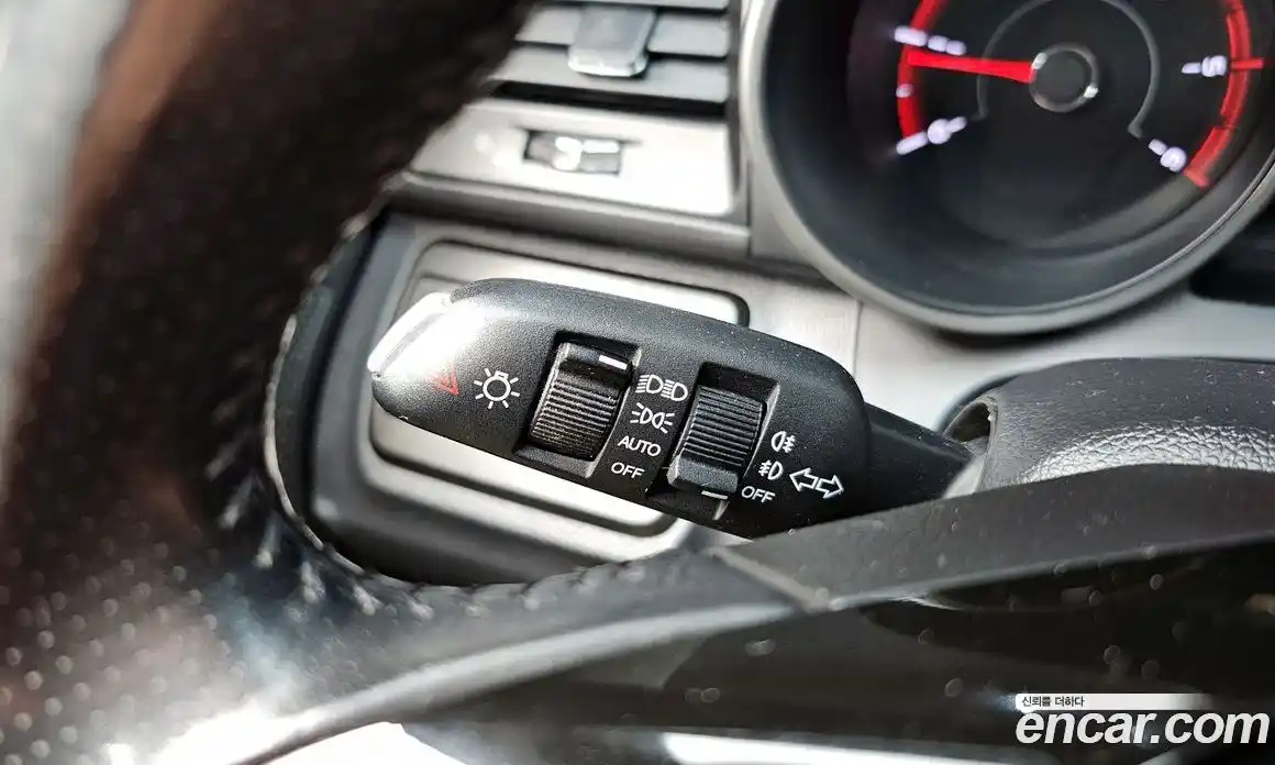 SsangYong TIBOLI 2018 1.6 автомат (гидро), фото 17