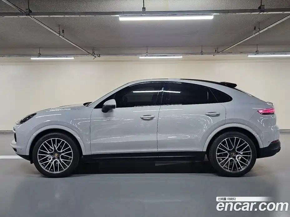 Porsche Cayenne 2022 3.0 автомат (гидро), фото 15