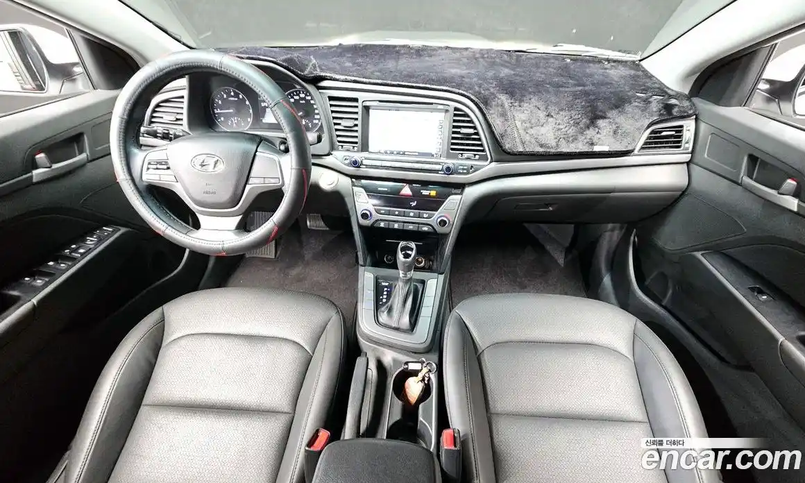 Hyundai Avante 2016 1.6 автомат (гидро), фото 7