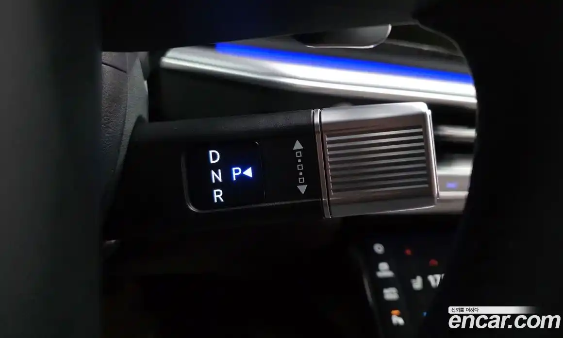 Hyundai Grandeur 2023 2.5 автомат (гидро), фото 12