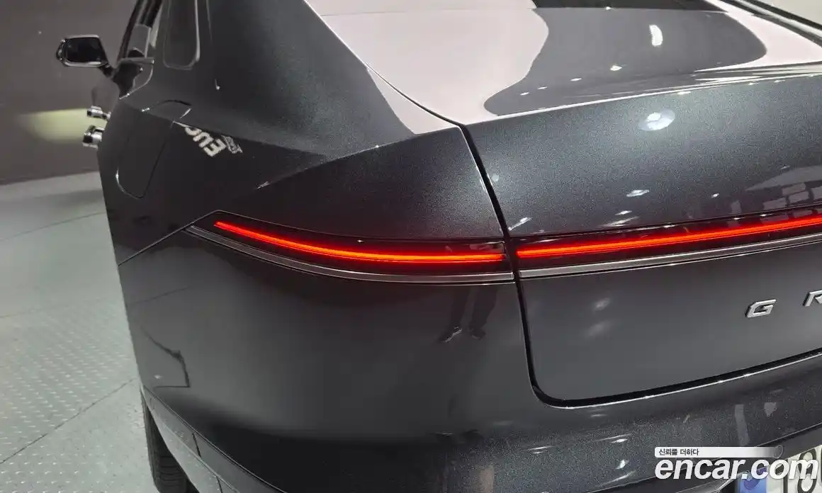 Hyundai Grandeur 2023 2.5 автомат (гидро), фото 9