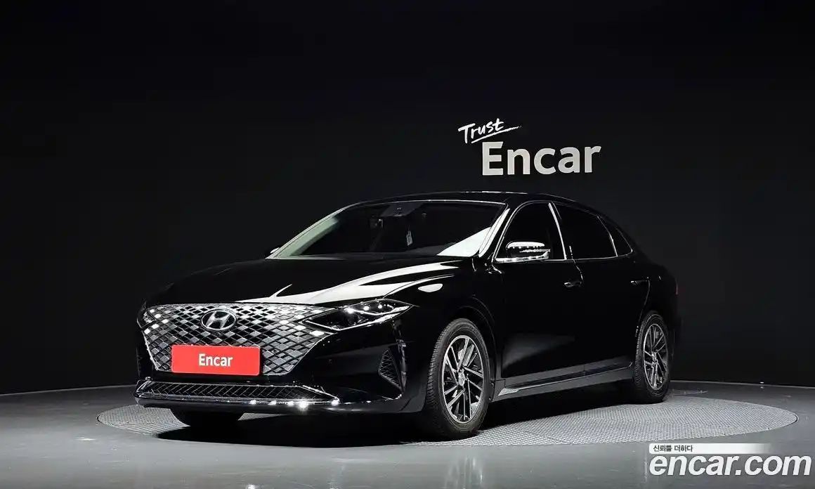 Hyundai Grandeur 2020 2.5 автомат (гидро), фото 1