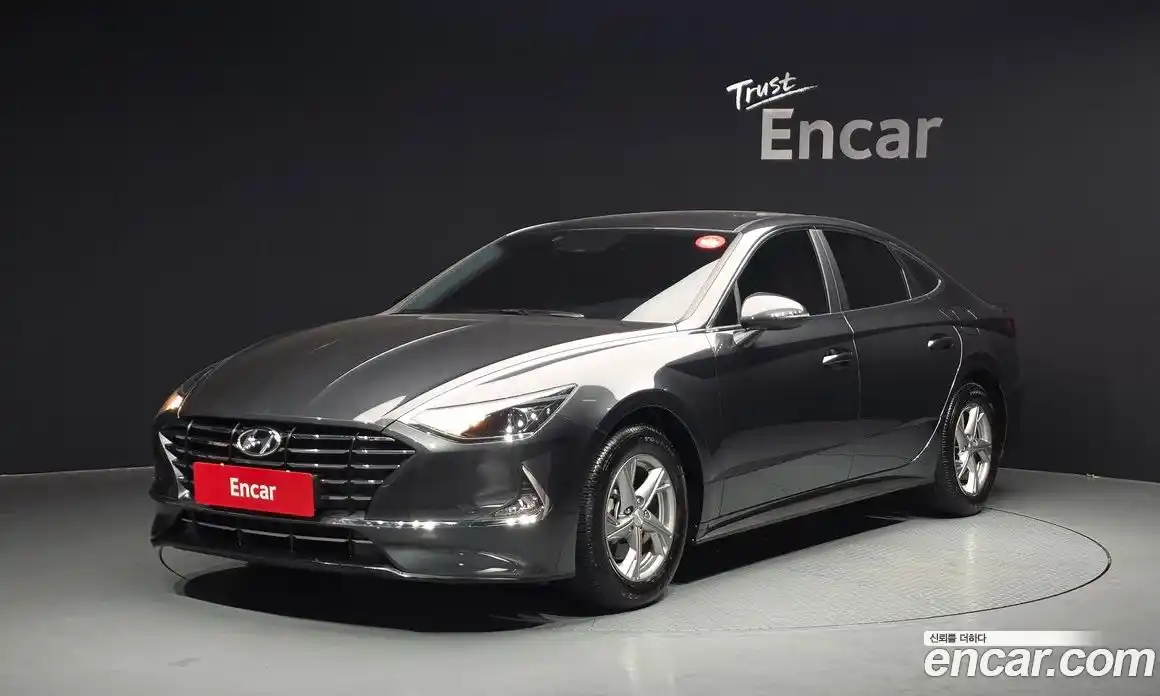 Hyundai Sonata 2022 2.0 автомат (гидро), фото 1