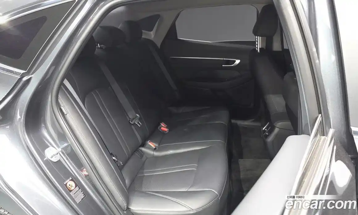 Hyundai Sonata 2022 2.0 автомат (гидро), фото 11
