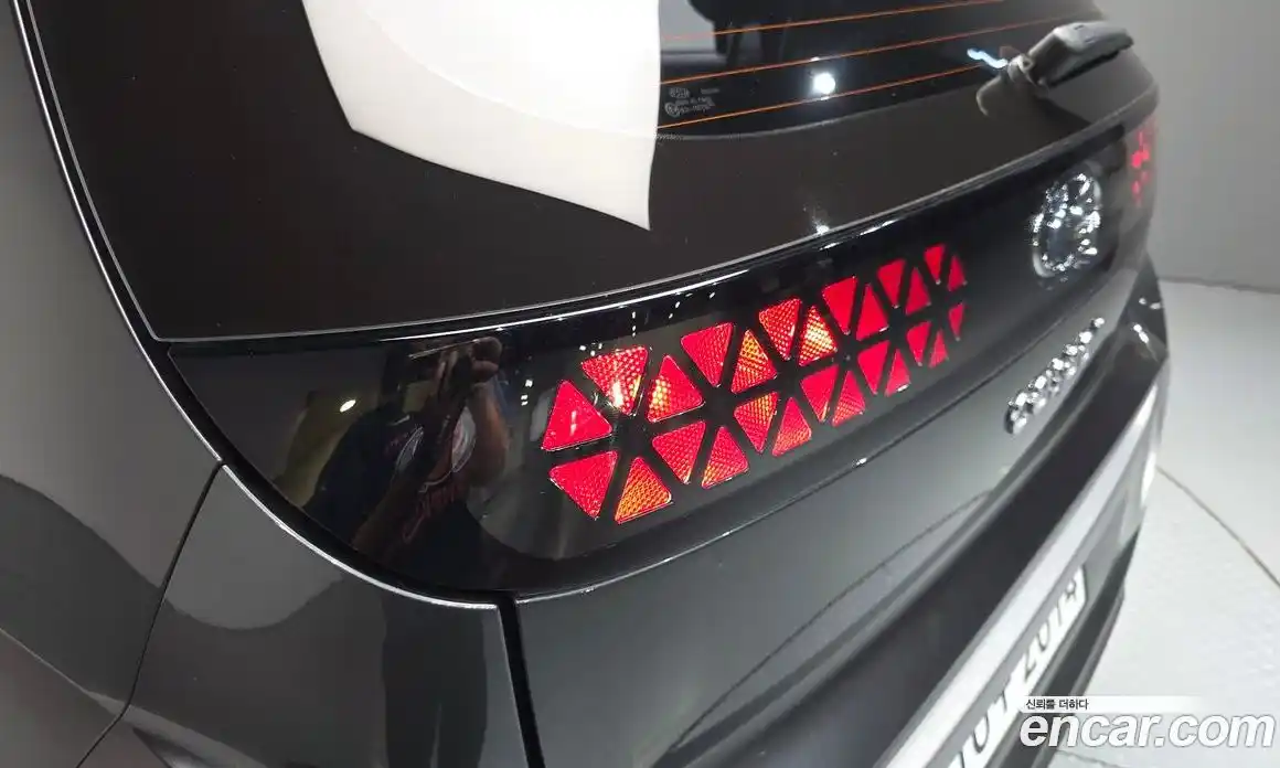 Hyundai Casper 2022 1.0 автомат (гидро), фото 8