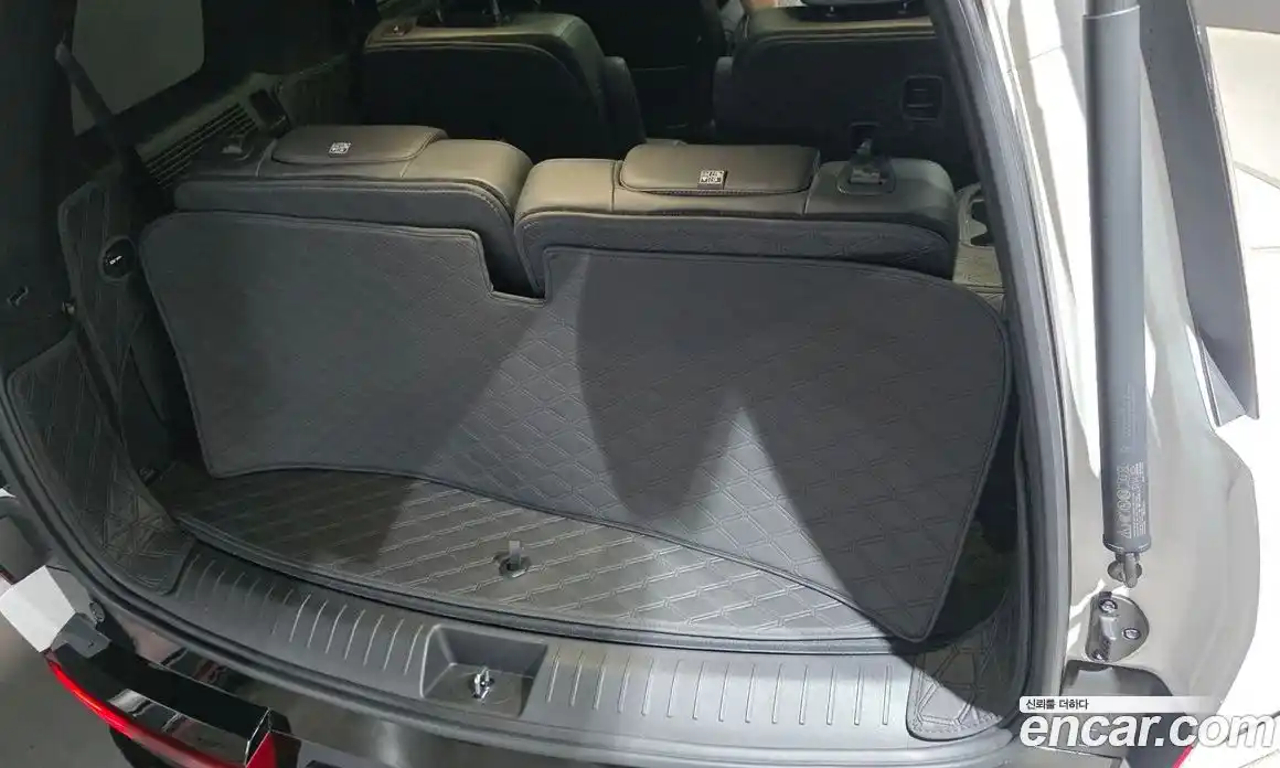 Hyundai Santa Fe 2023 1.6 автомат (гидро), фото 29
