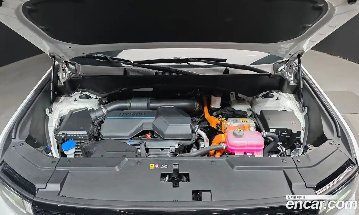 Hyundai Santa Fe 2023 1.6 автомат (гидро), фото 6