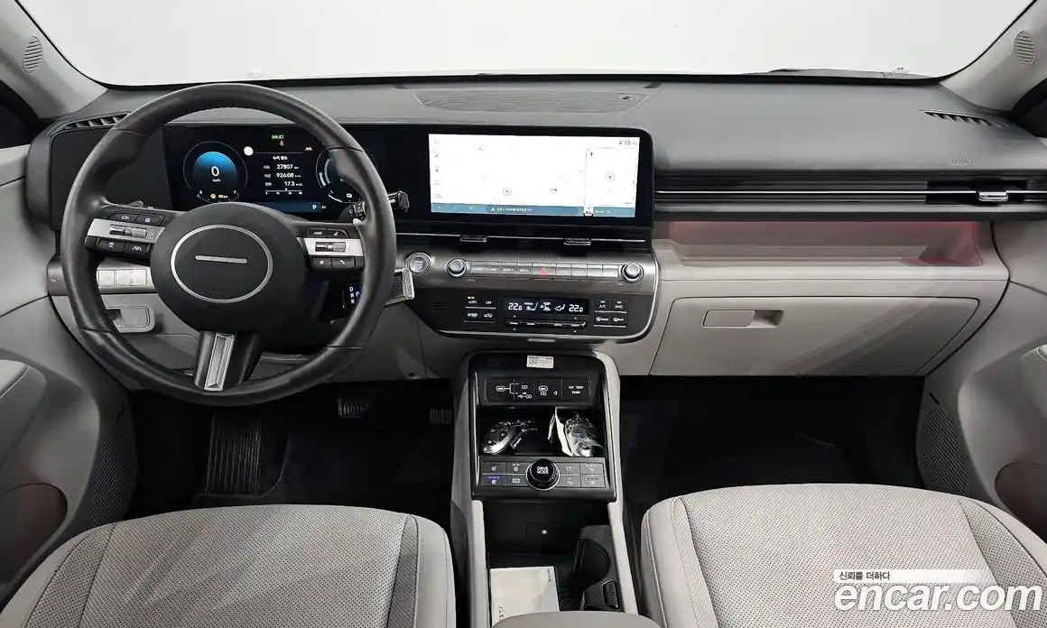 Hyundai Kona 2023 1.6 автомат (гидро), фото 7