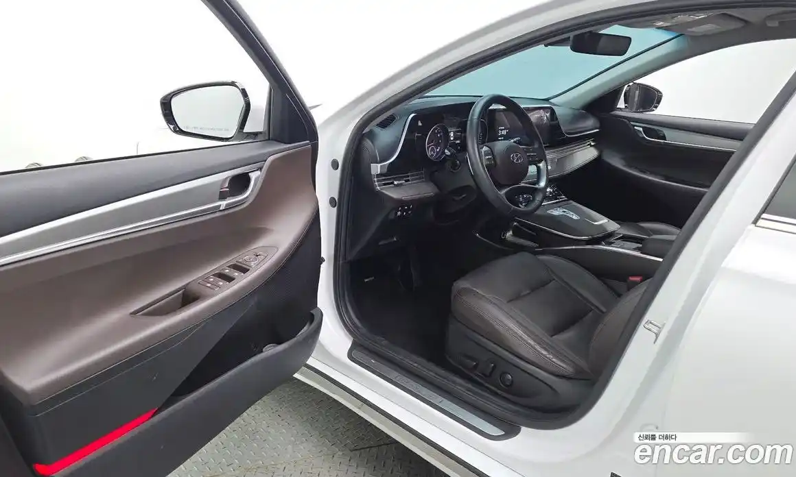 Hyundai Grandeur 2022 3.0 автомат (гидро), фото 13