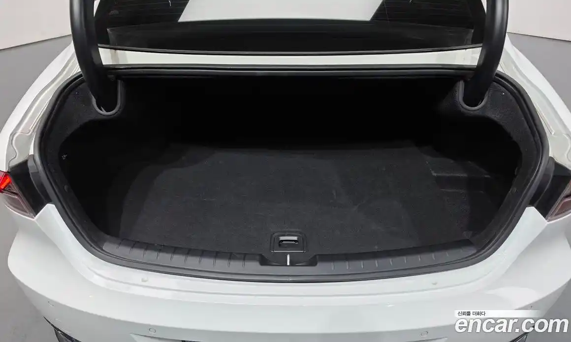 Hyundai Grandeur 2022 3.0 автомат (гидро), фото 22