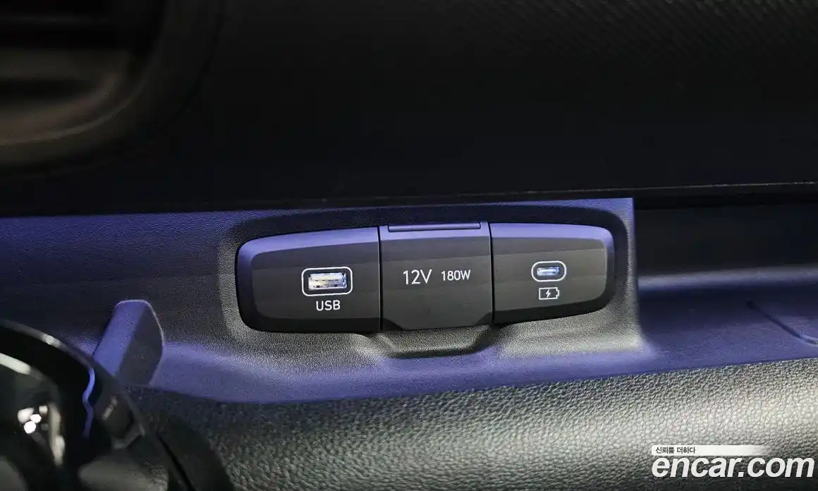 Hyundai Casper 2024 0.2 автомат (гидро), фото 18