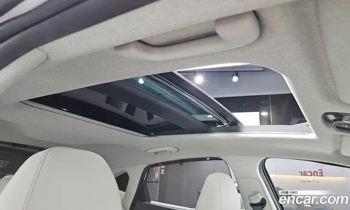 Hyundai Sonata 2024 1.6 автомат (гидро), фото 24