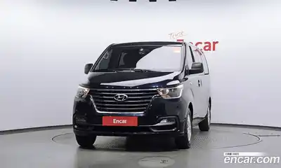 Hyundai Starex 2020 2.5 автомат (гидро), миниатюра 3