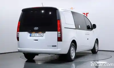 Hyundai Staria 2024 2.2 автомат (гидро), миниатюра 2