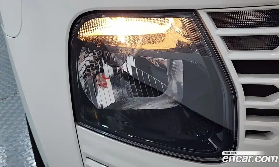 Hyundai Staria 2024 2.2 автомат (гидро), фото 8