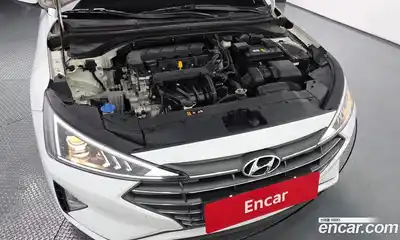 Hyundai Avante 2020 1.6 автомат (гидро), миниатюра 6