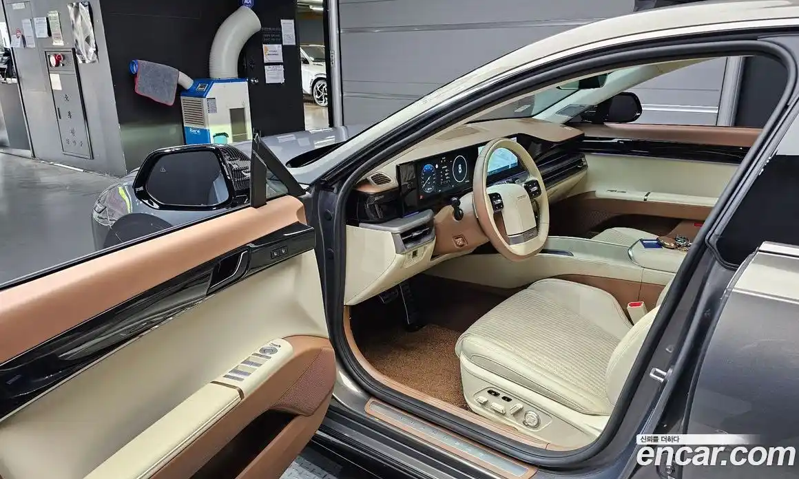Hyundai Grandeur 2022 2.5 автомат (гидро), фото 13