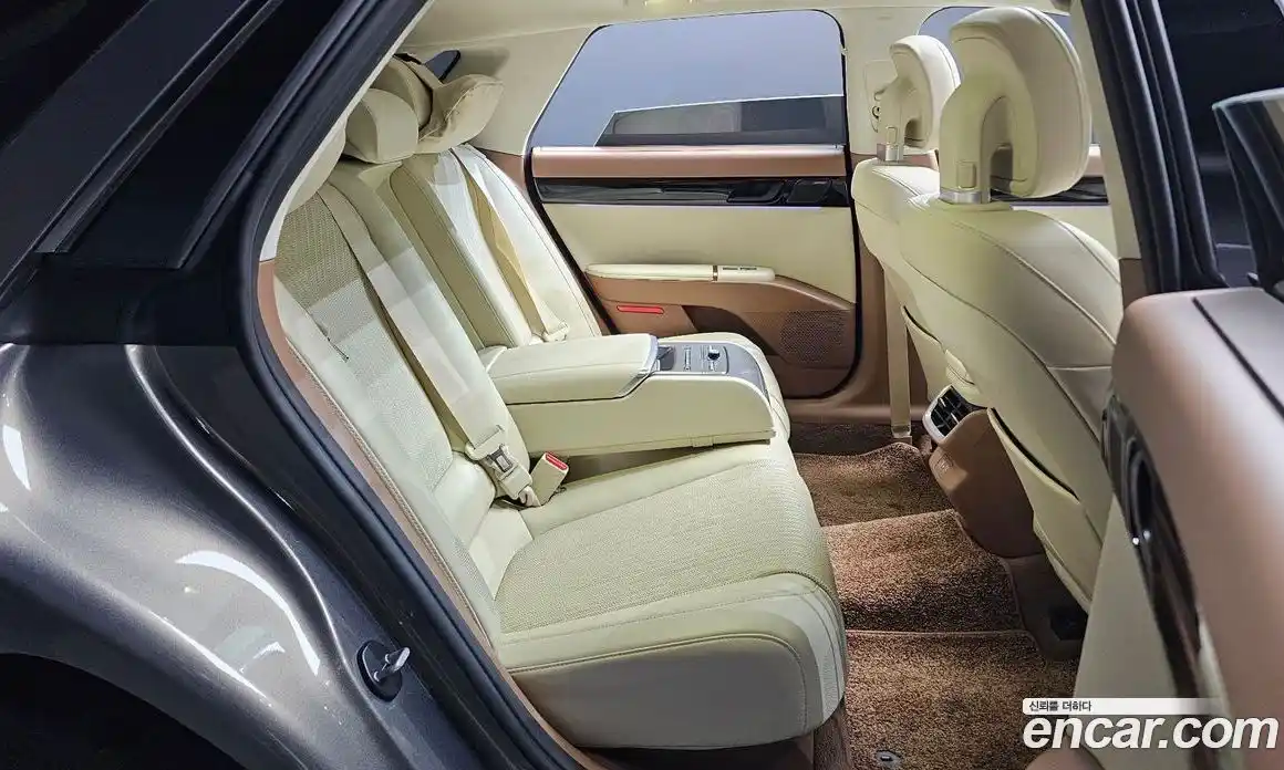Hyundai Grandeur 2022 2.5 автомат (гидро), фото 17