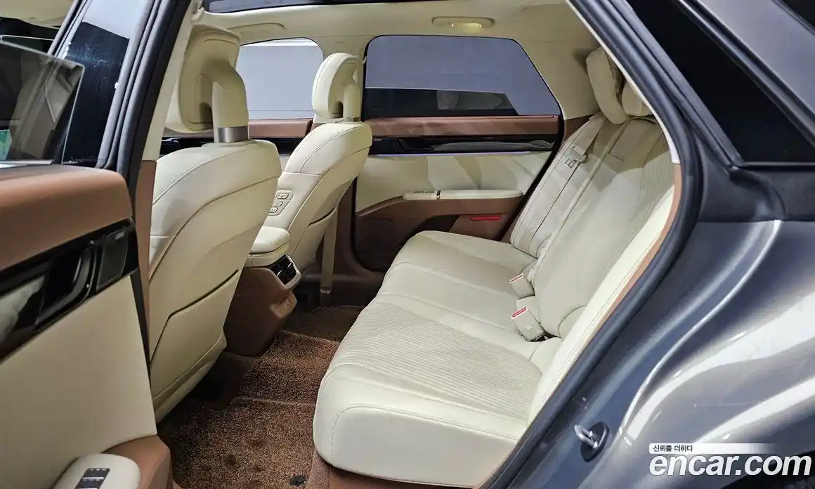Hyundai Grandeur 2022 2.5 автомат (гидро), фото 18