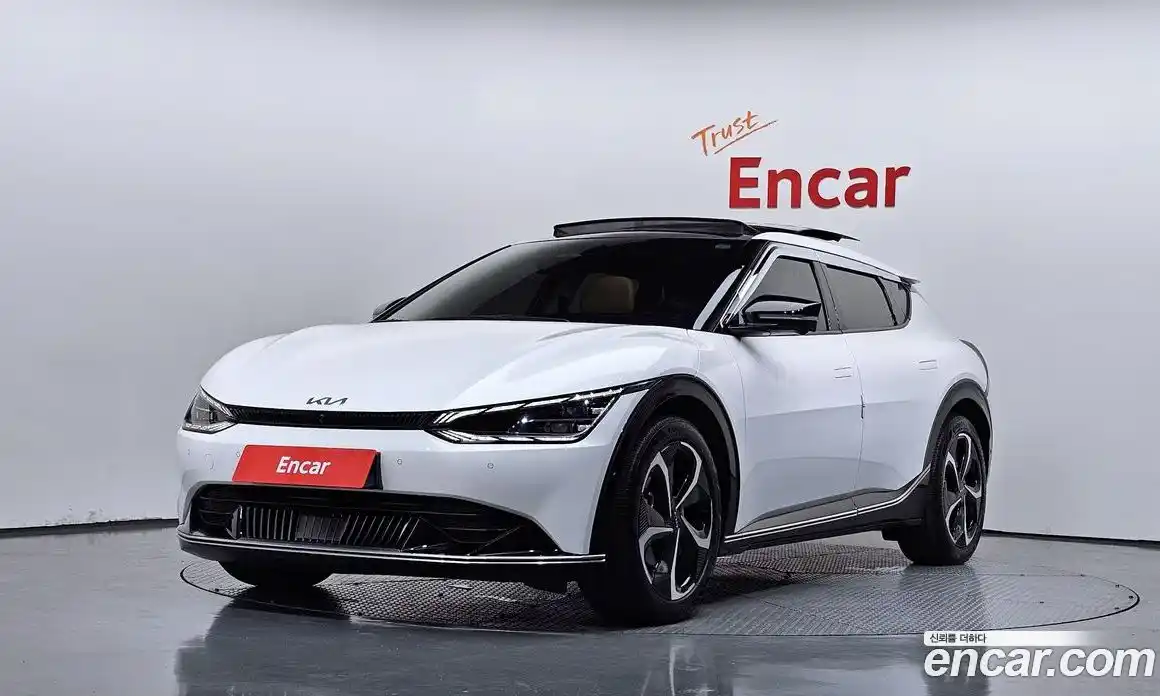 Kia EV6 2023 0.1 автомат (гидро), фото 1